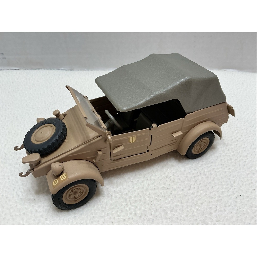German Army Kubelwagen VW Typ 82 1:24 Model Car Pressed Steel Preowned
